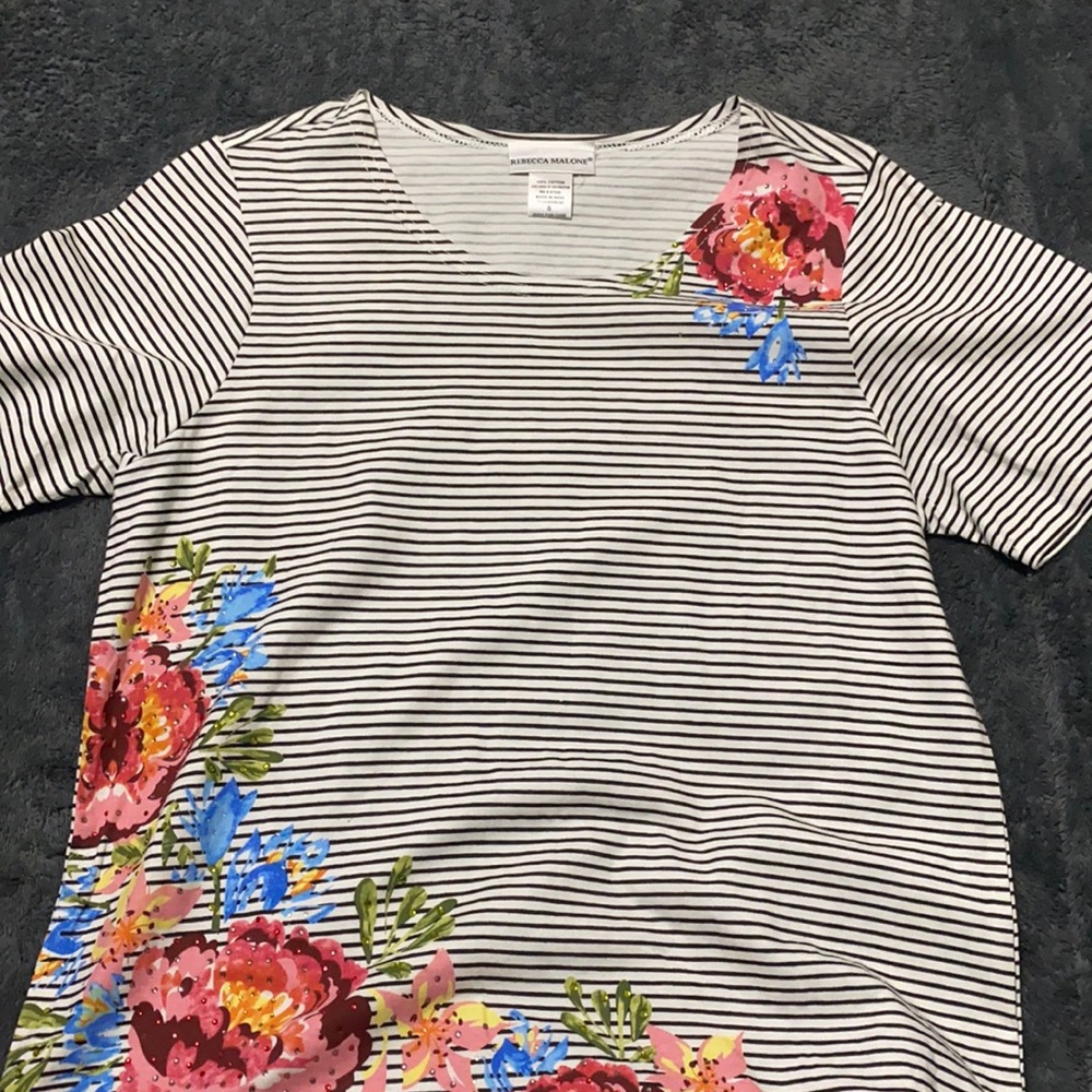 Rebecca Malone Small tee
